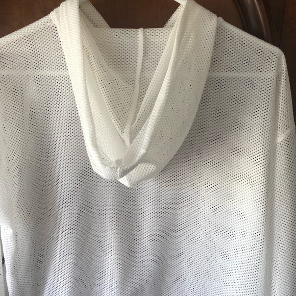 Darling White Cover Up with Hood🌸 - Picture 5 of 8